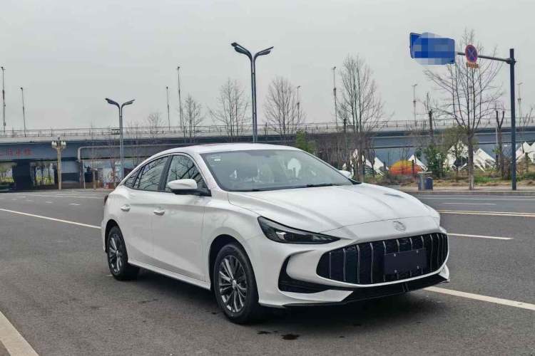 Used MG 5 2025 180 DVVT Global Luxury Edition
