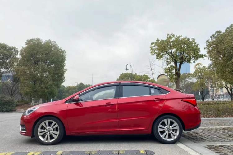 Used Chery Arrizo 5 2016 1.5L CVT Trendsetting Edition