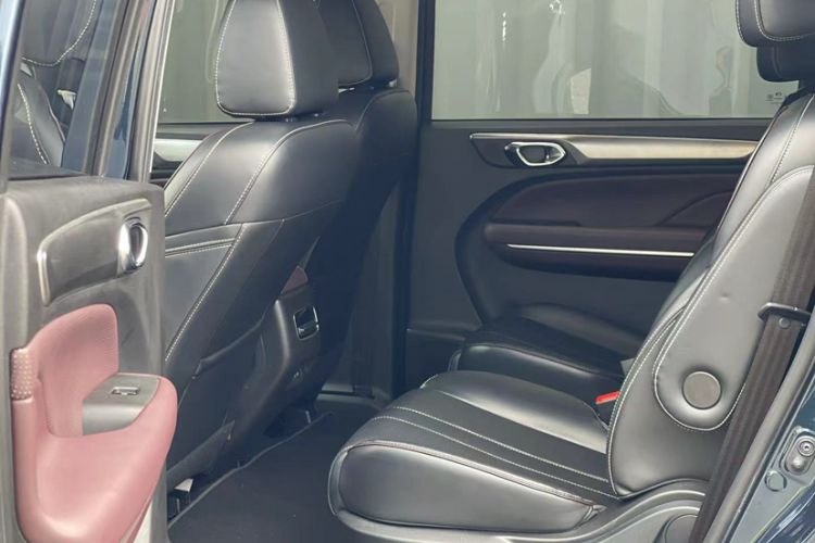 Used GAC Trumpchi M6 2023 PRO 270T DCT Luxury Edition
