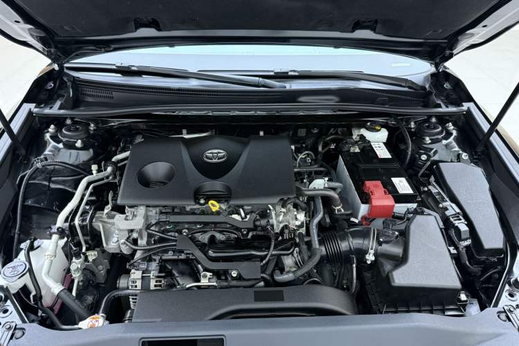 Used Toyota Camry 2021 2.0S FENGSHANG Edition
