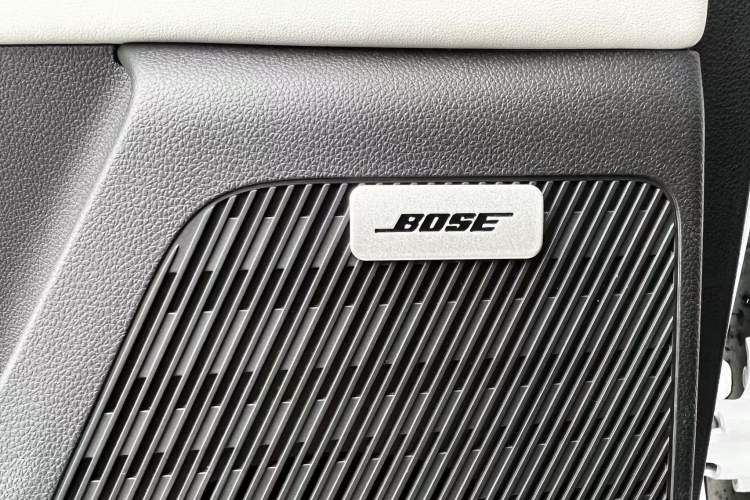 Used Buick GL8 New Energy 2024 Lu Zun Luxury Edition 7-Seater
