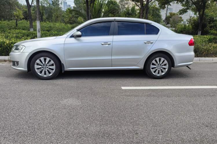 Used Volkswagen Lavida 2013 Revised Version 1.4 TSI DSG Comfort Edition
