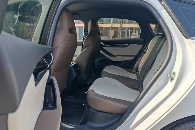 Used BYD Qin PLUS 2024 HONOR Edition DM-i 55KM Leading Model