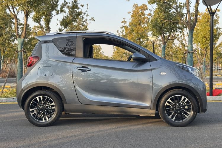 Used Chery Little Ant 2022 Sweet Pink Edition Half-Sugar Version 3-Cell Lithium 30kW 408km
