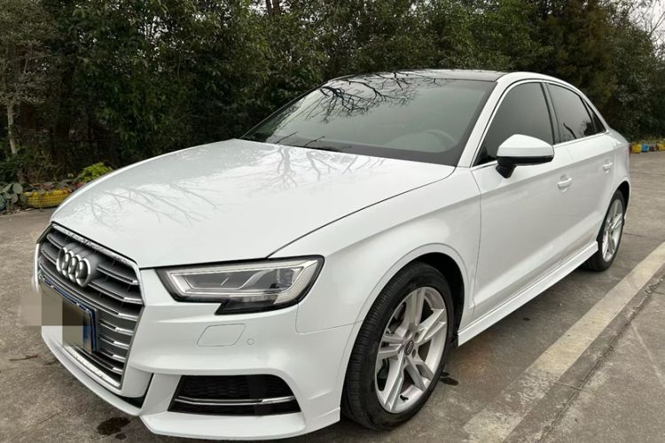 Used Audi A3 2020 Limousine 35 TFSI Fashion Edition China VI Emission Standard