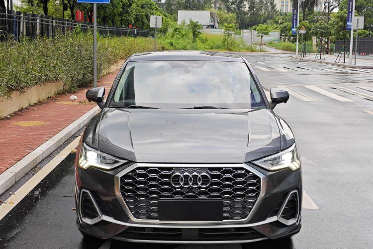 Used Audi Q3 Sportback 2020 40 TFSI Fashion Model
