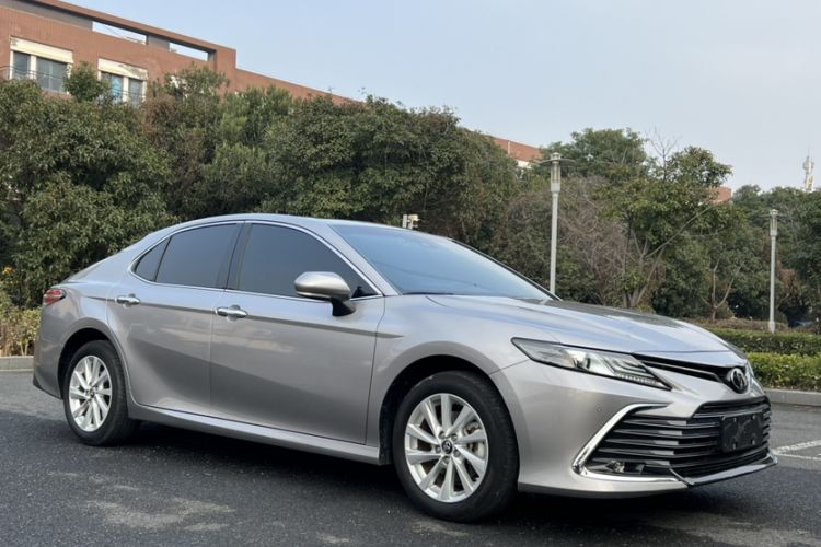 Used Toyota Camry 2021 2.0G Luxury Edition