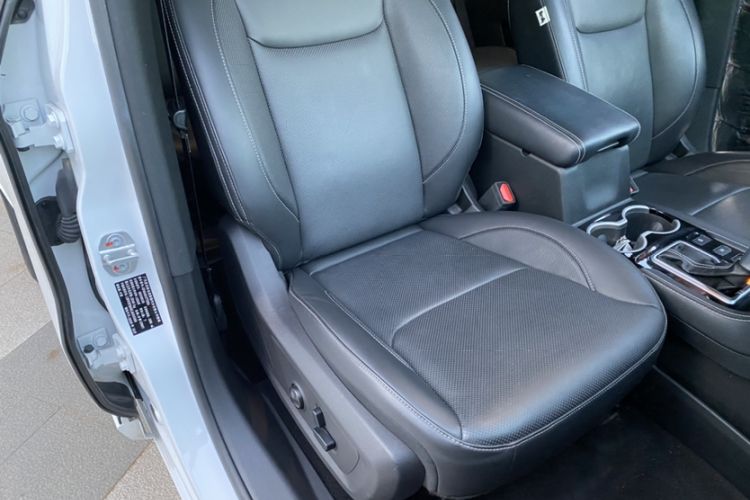 Used  Grand Commander 2021 2.0T Four-Wheel Drive 80th Anniversary Edition
