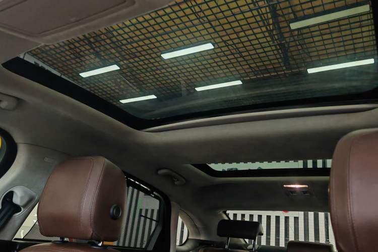 Used Jaguar XFL 2018 XFL 2.0T 250 PS Luxury Edition
