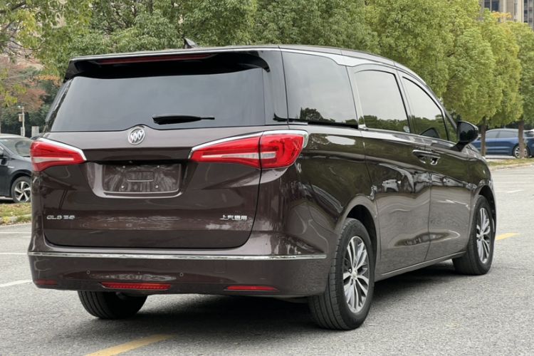 Used Buick GL8 2017 ES 28T Luxury Model China V Standard