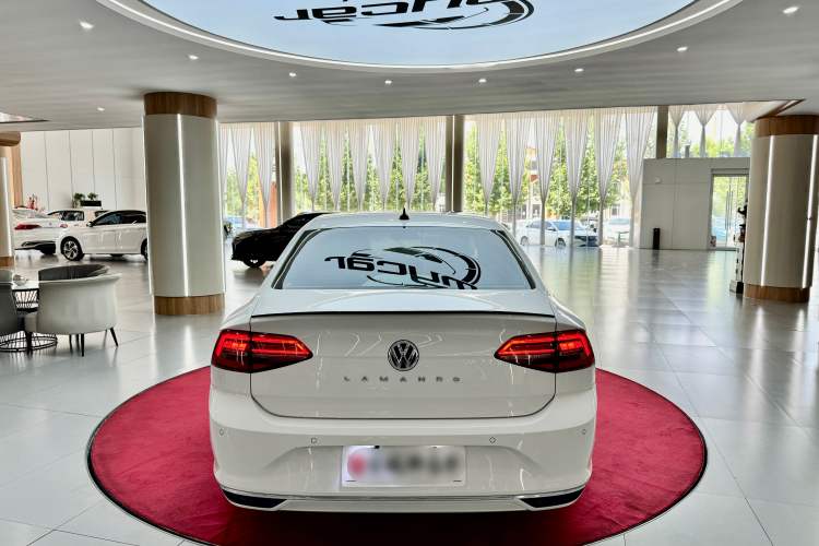 Used Volkswagen Lamando 2021 230TSI DSG Fashion Edition
