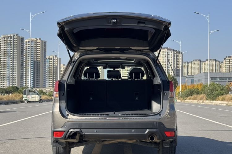 Used Subaru Forester 2019 2.0i Luxury Edition EyeSight
