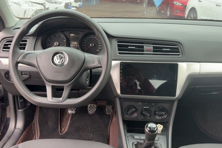 Used Volkswagen Lavida 2019 Lavida Start 1.5L Manual Fashion Edition China VI Standard
