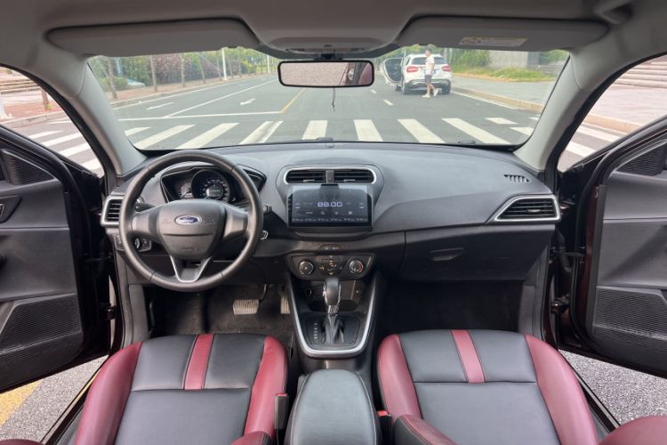 Used Ford Escort 2019 Revised 1.5L Automatic ZhiXiang Version China VI Standard
