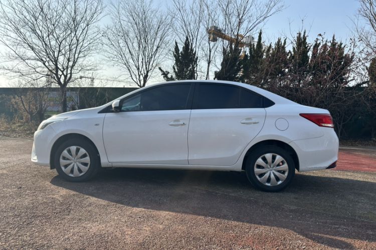 Used Toyota YARiS L 2021 1.5L CVT Leading Edition
