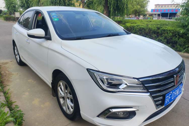 Used Roewe i5 2020 1.5L Manual 4G Connect Luxury Edition
