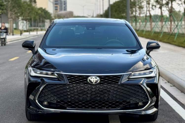 Used Toyota Avalon 2023 2.5L Luxury Edition