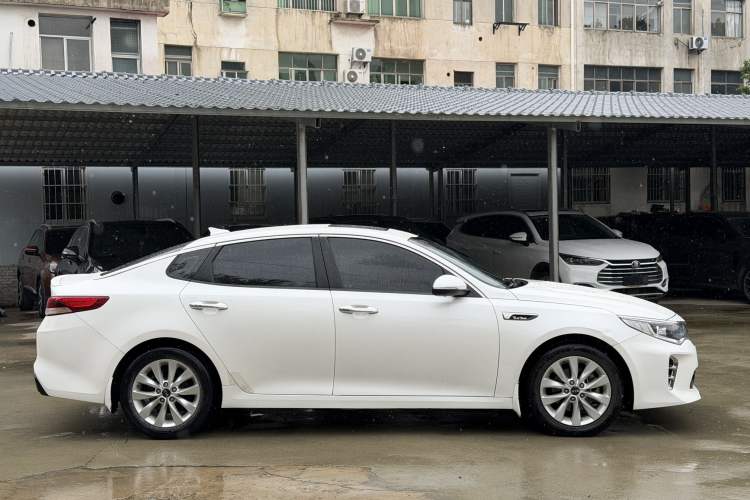 Used Kia K5 2016 1.6T Automatic LUX
