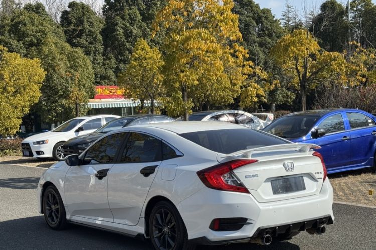 Used Honda Civic 2019 220TURBO CVT Dynamic Edition China VI