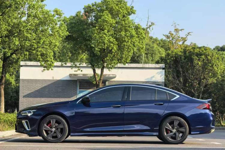 Used Buick Regal 2020 GS 28T Elite Model
