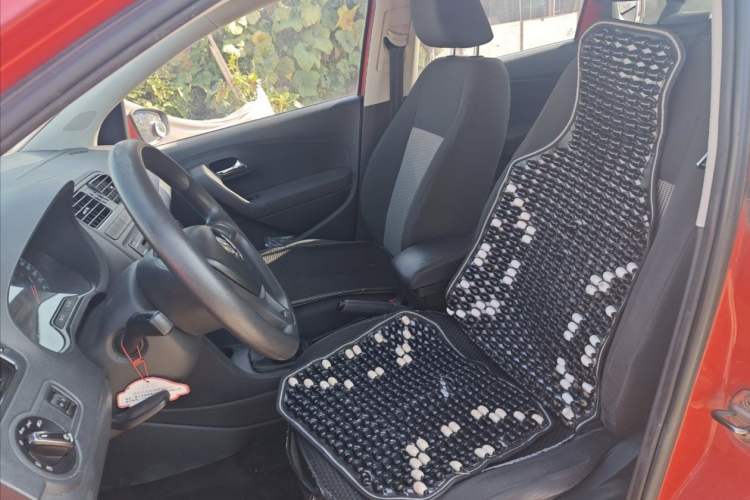 Used Volkswagen Polo 2016 1.4L Manual Fashion Model
