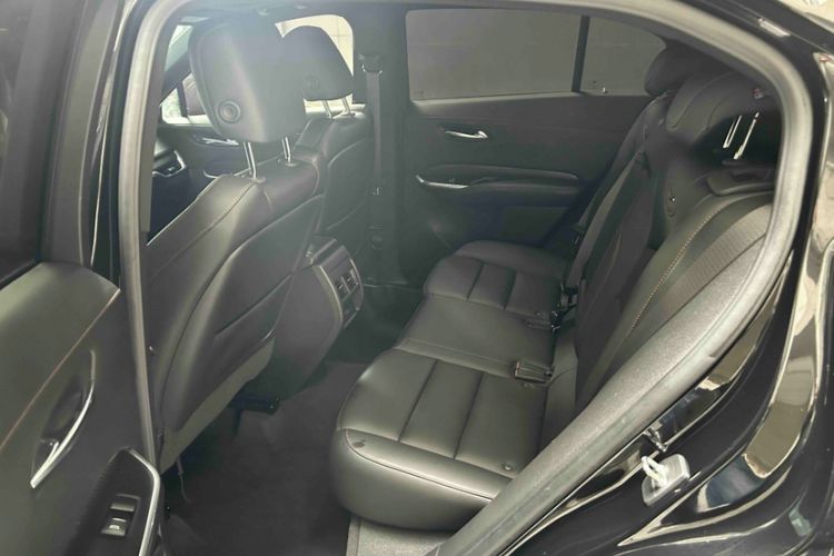 Used Cadillac XT4 2018 28T Two-Wheel Drive Luxury Sport Model
