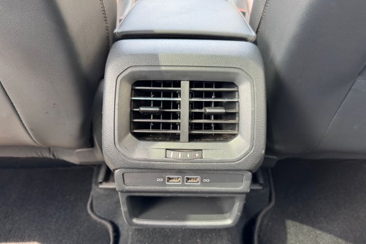 Used Volkswagen Tharu 2019 280TSI Two-Wheel Drive Flagship Edition China V Standard
