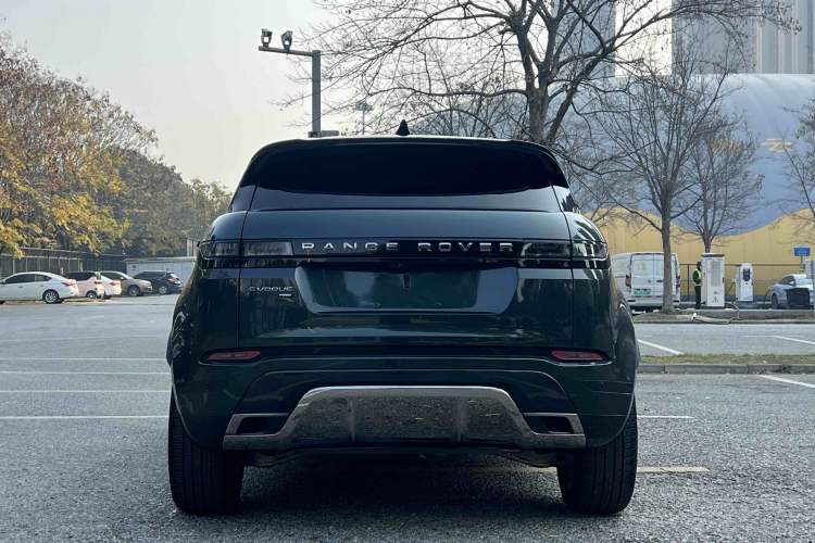 Used Land Rover Range Rover Evoque 2021 Range Rover Velar L 249PS R-Dynamic First Edition
