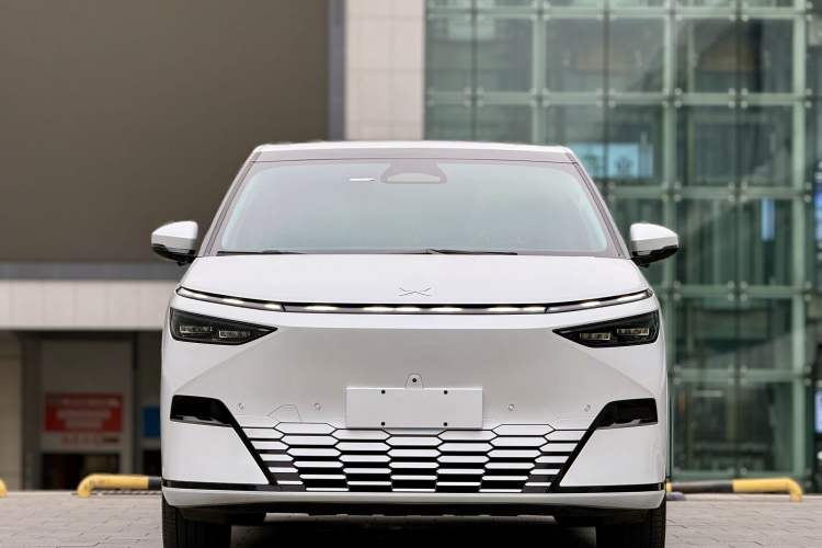 Used XPeng X9 2024 702 Ultra-Long Range Pro