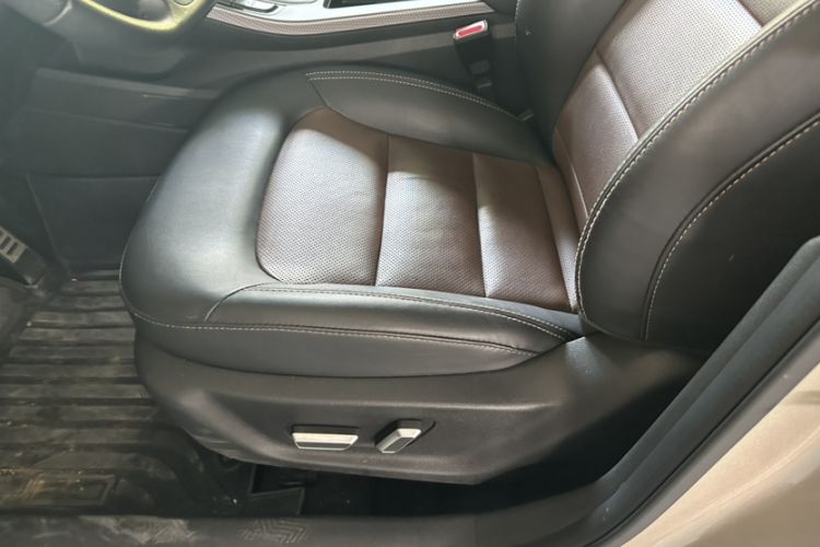 Used Geely Auto Emgrand GS 2017 Sport Edition 1.3T Automatic Smart Connectivity Model
