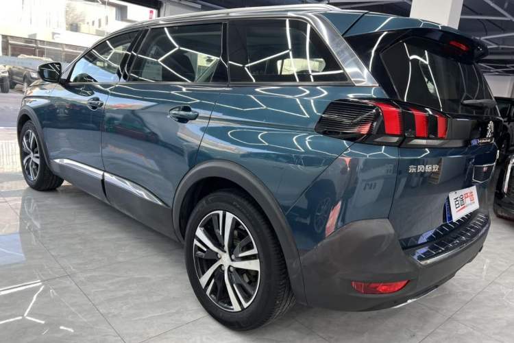 Used Peugeot 5008 2017 380THP 7-Seater Elite Edition
