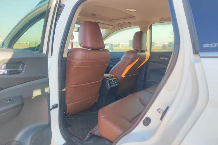 Used Honda CR-V 2016 2.0L two-wheel drive Urban Edition