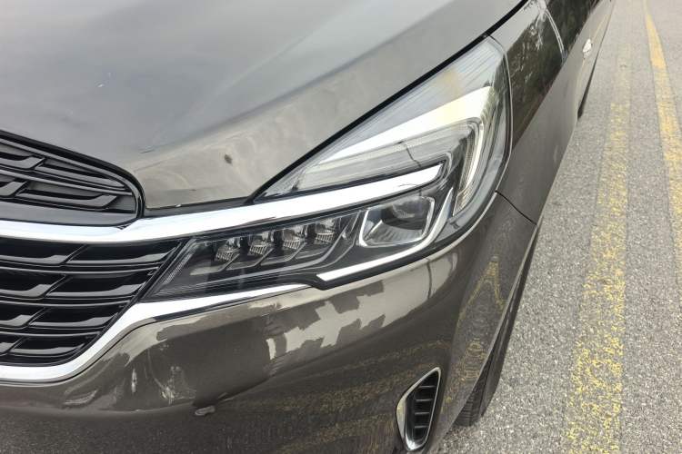 Used Buick GL8 2022 Land Cruiser Executive Class 652T Comfort Model
