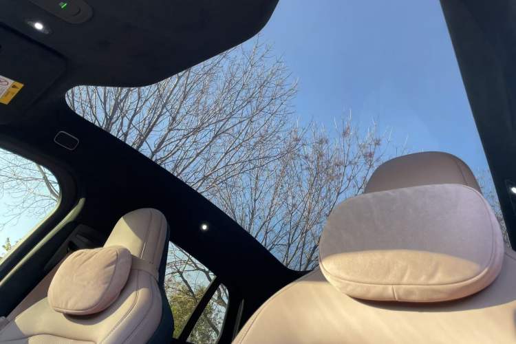 Used Nio EC6 2024 75 kWh
