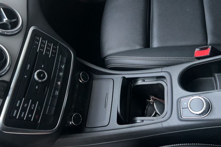 Used Mercedes-Benz GLA 2016 GLA 200 Fashion Model
