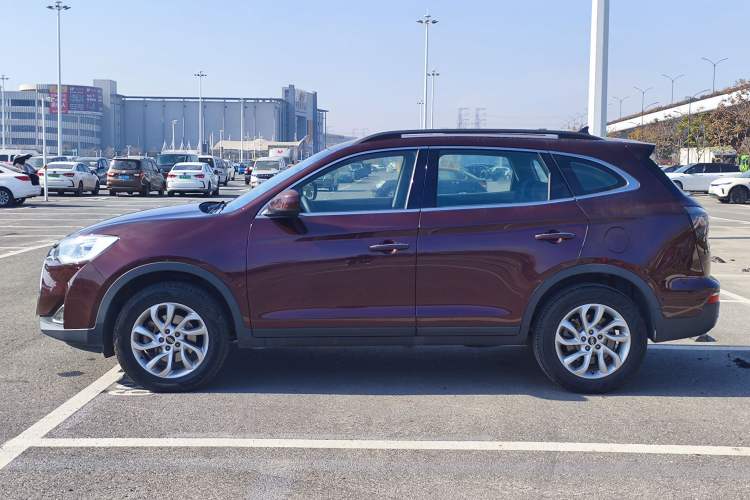 Used  Refine S7 2017 1.5T Automatic Comfort Model
