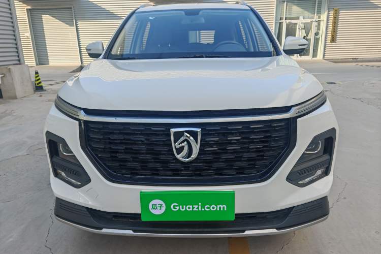 Used Baojun 530 2021 Global Car Anniversary Edition 1.5T Manual Comfort Version 7 Seats
