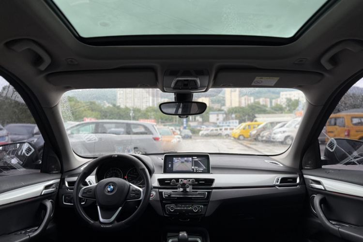 Used BMW X1 2018 sDrive20Li Leading Model
