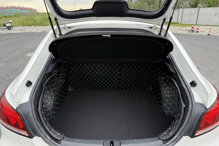 Used MG 6 2017 20T Automatic Luxury Smart Connect Version China V Standard
