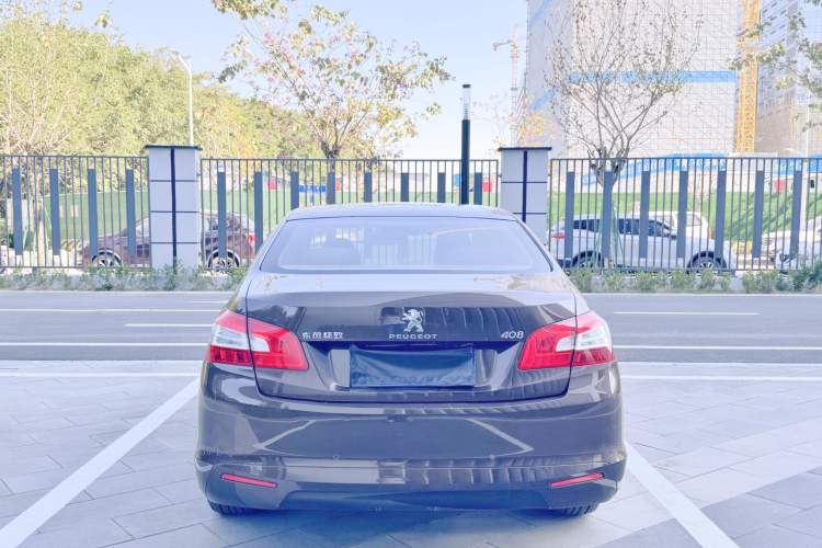 Used Peugeot 408 2014 1.8L Automatic Luxury Edition
