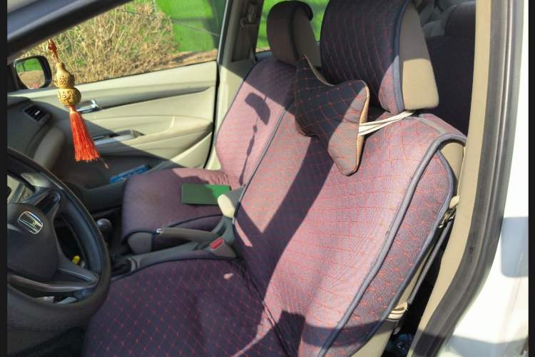 Used Honda City Classic 2012 1.5L manual Elite Edition
