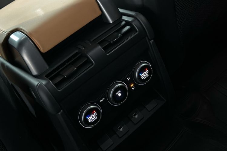 Used Land Rover Defender 2023 Facelift 110 3.0T P400 X-DYNAMIC HSE