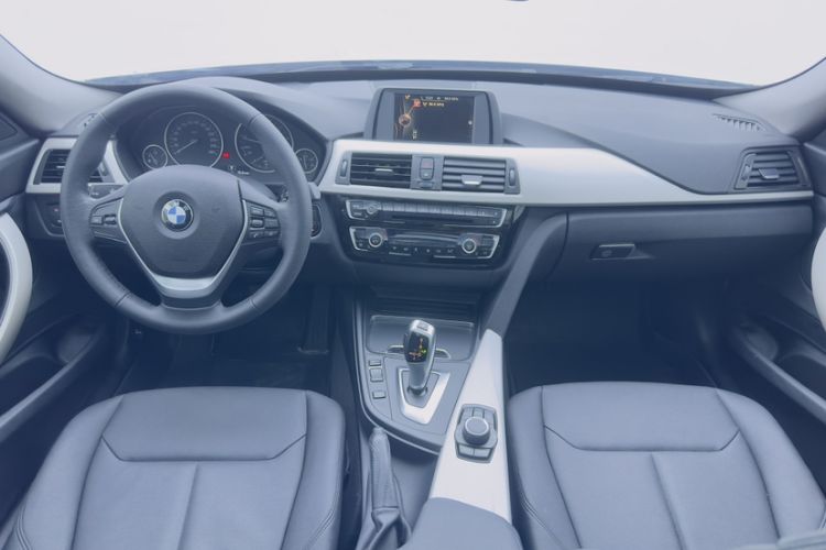 Used BMW 3 Series GT 2017 320i Sport Edition

