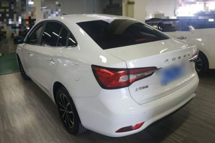 Used Roewe i5 2020 1.5L Automatic 4G Connect Luxury Flagship Edition
