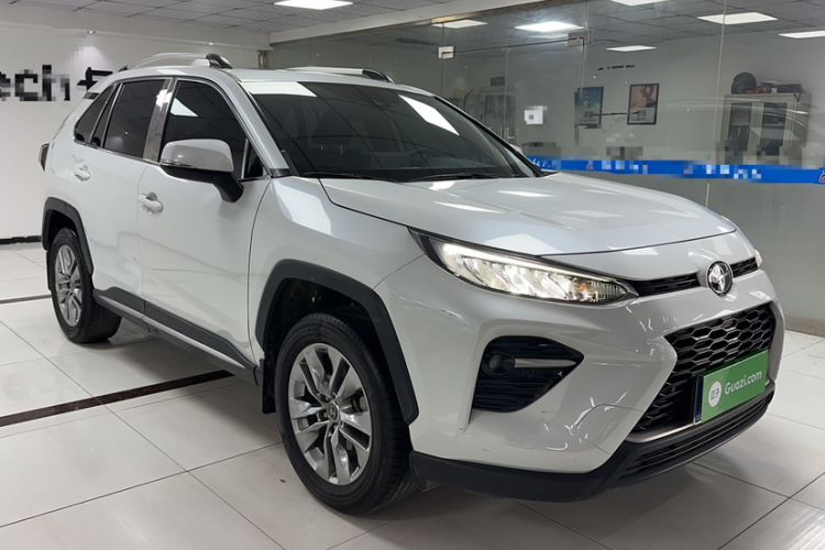 Used Toyota Wildlander 2021 2.0L CVT 4x4 Luxury Edition
