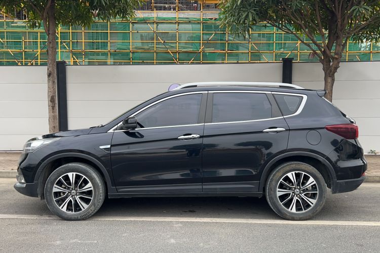 Used Dongfeng Aeolus AX7 2018 Classic 1.6T Automatic Luxury Model