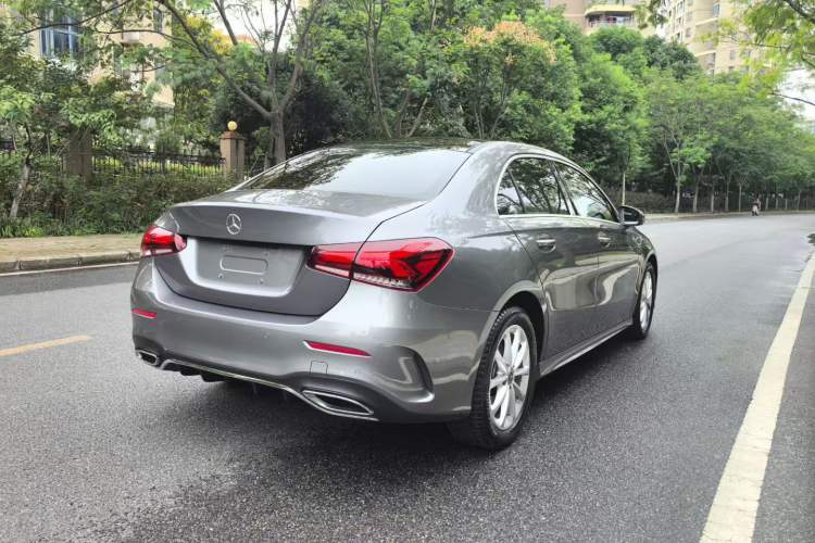 Used Mercedes-Benz A-Class 2022 Restyled A 200 L Sport Sedan Fashion Version

