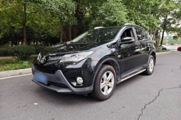 Used Toyota RAV4 2013 2.0L CVT Four-Wheel Drive Fashion Edition