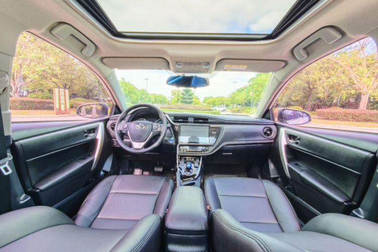 Used Toyota Levin 2017 Revised Dual-Engine 1.8H GS E-CVT Elite Sunroof Version China V Standard