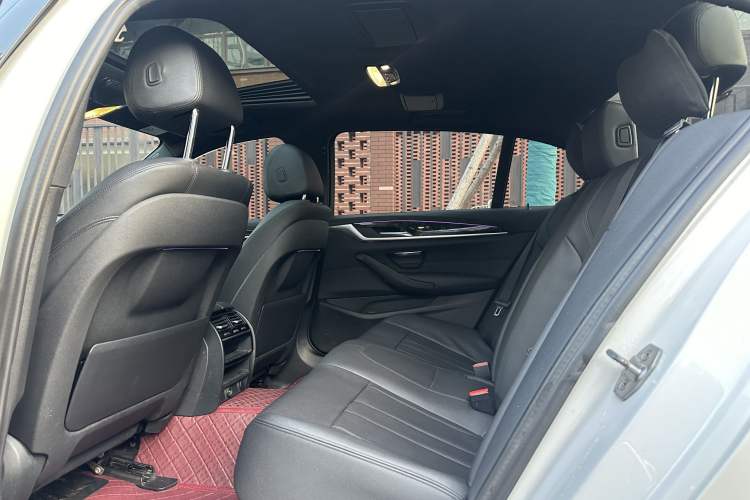 Used BMW 5 Series 2018 525Li M Sport Package
